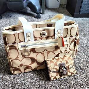 Coach purse